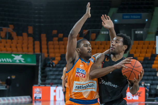 这种谦逊和 这种谦逊和