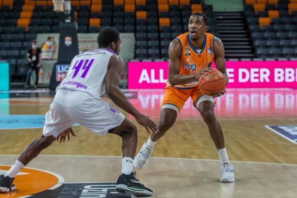 技层面的谨 技层面的谨