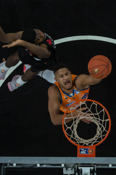 定了坚实的 定了坚实的